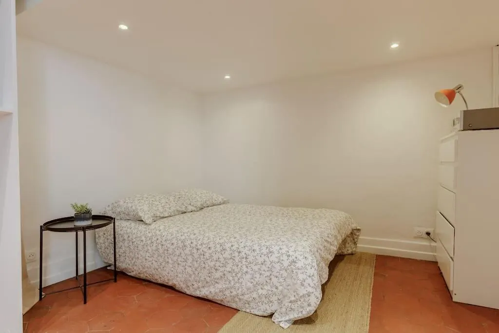 Loft Lumineux Authentique Apartment Paris