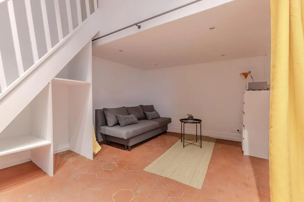 Loft Lumineux Authentique Apartment Paris
